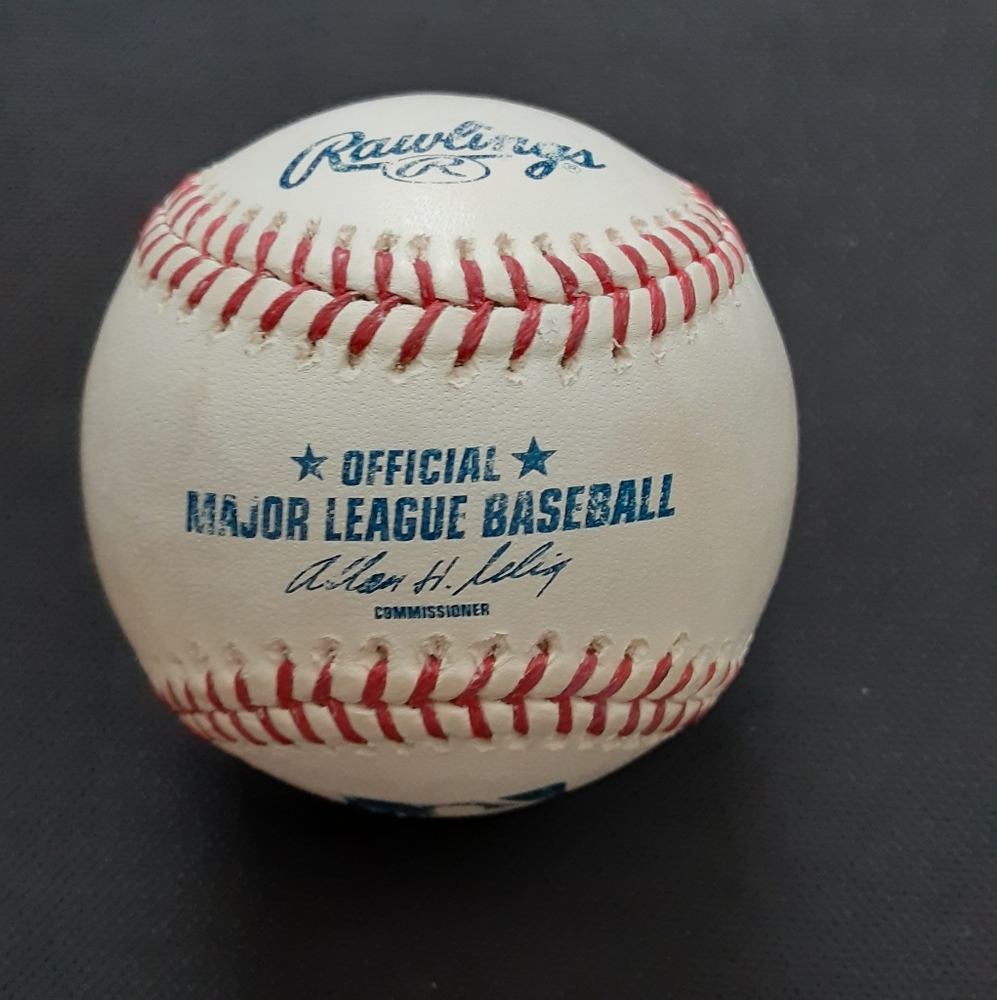 Carlos Beltran signed baseball Astros Yankees Mets MLB Rawlings - Picture 2 of 2